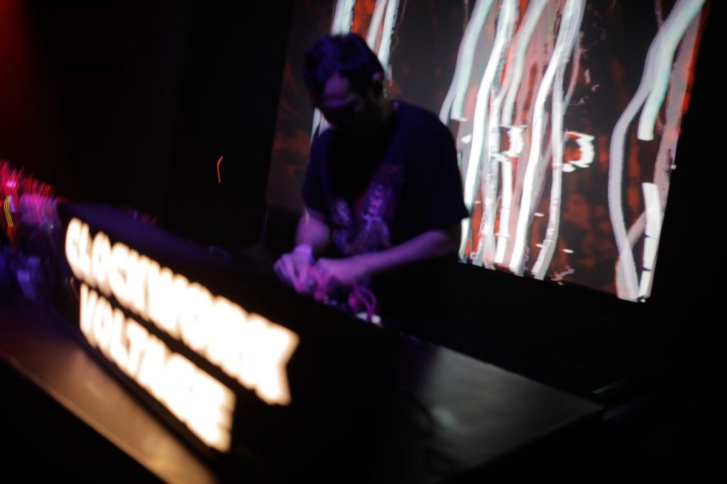011_28.10.2024_DUF_Toppowass_ClockworkVoltage_festival_foto_Miha_Godec